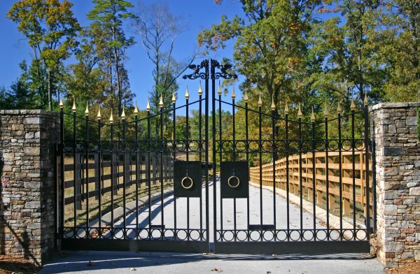 Ithaca Driveway Gate Service